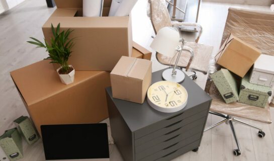 Auszug aus der Ehewohnung – Zurücklassen der Möbel – Möbeleinlagerungskosten